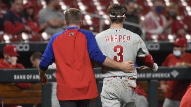 Harper bromea tras recibir pelotazo en el rostro a 156 km por hora: “La cara sigue ahí”
