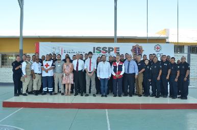 Cruz Roja Internacional forma instructores en uso de la fuerza y principios humanitarios