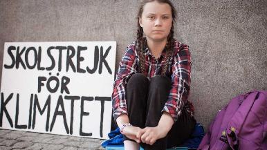 La lucha ambiental de Greta Thunberg en una desmitificadora odisea fílmica