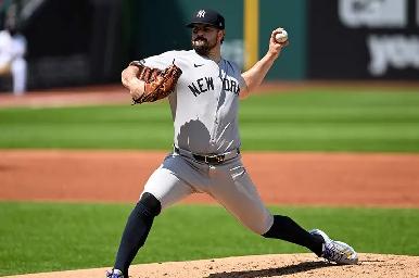 Los Yankees evitan la barrida de Cleveland