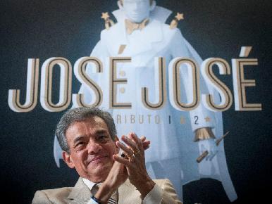 Ubican cuerpo de José José, lo velan en Florida