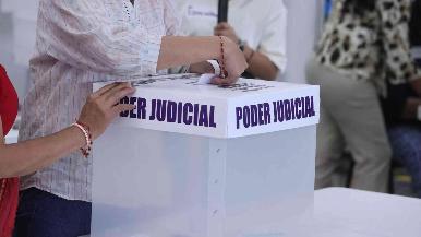 Avanza el largo conteo tras la elección judicial marcada por la baja participación