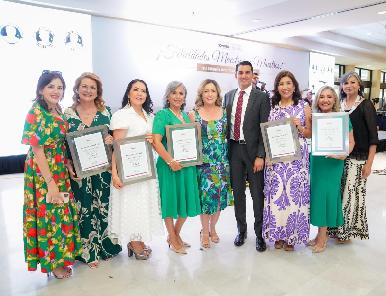 Reconoce Gobernador Durazo vocación transformadora de las maestras y los maestros: Froylán Gámez
