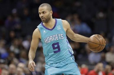 Tony Parker dice adi贸s a las duelas